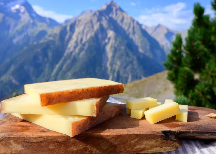 Dal Jura alla Valtellina, formaggi e vini delle Alpi